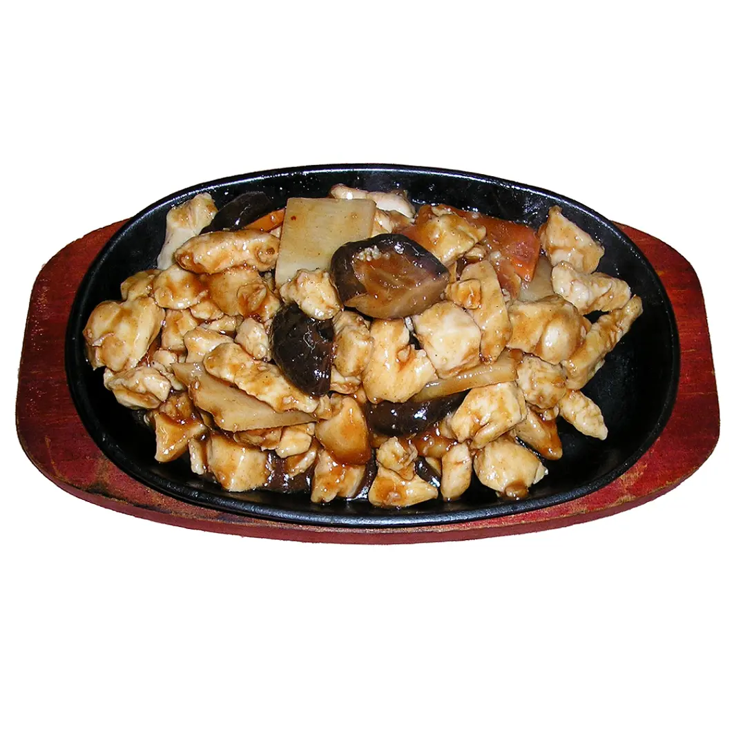 Pollo con setas chinas y bambú